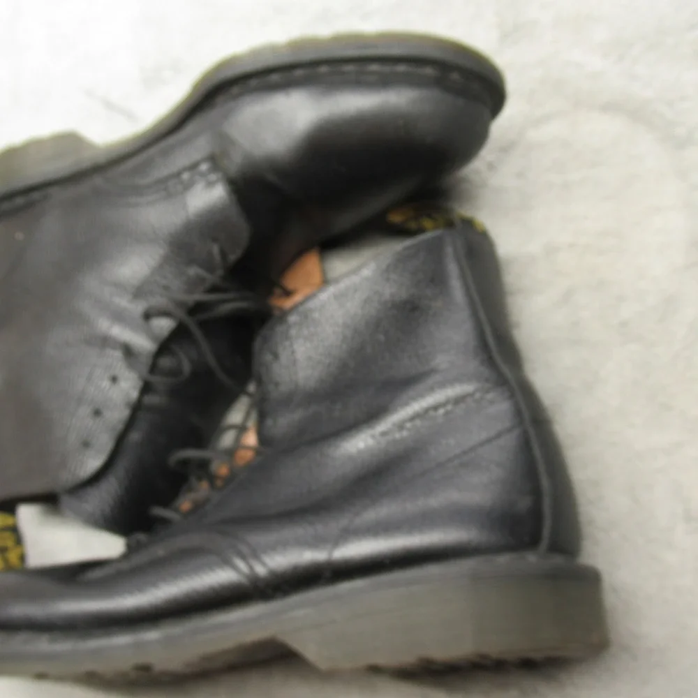Dr Martens Unisex Shoes M10 W11 Black Leather Lace Up‎ Combat Eldritch Boots